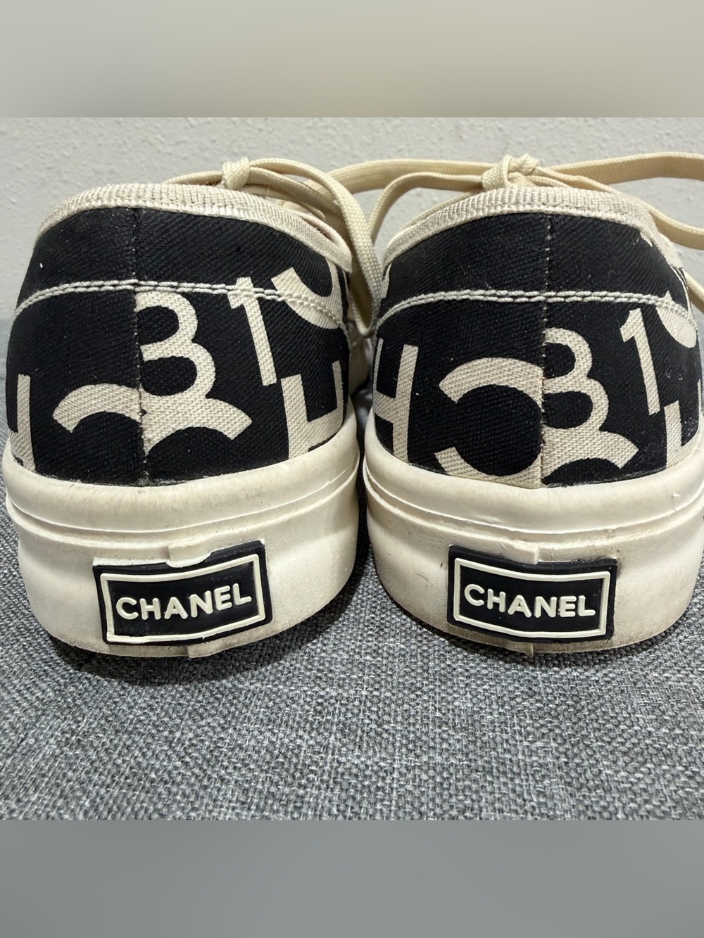 Vintage Black and Cream Logo Canvas Low-Top Sneakers - Picture 3 of 10